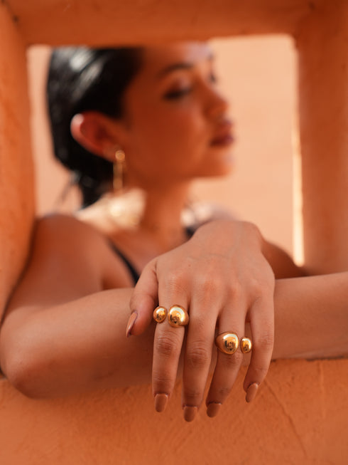 GOLD BUBBLE DOME RING