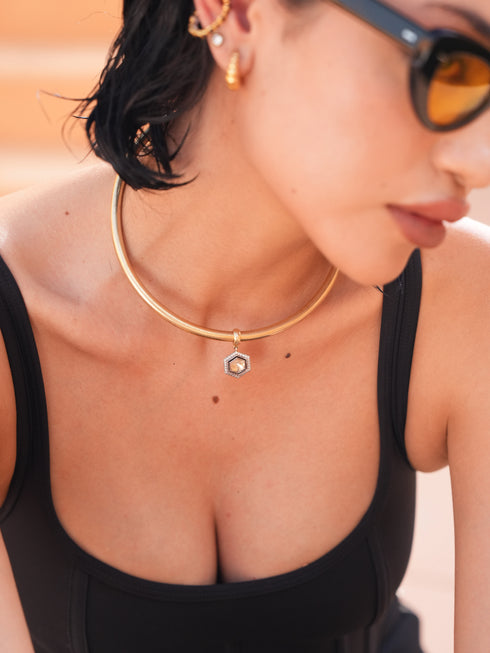 VICTORIAN TUBE CHOKER