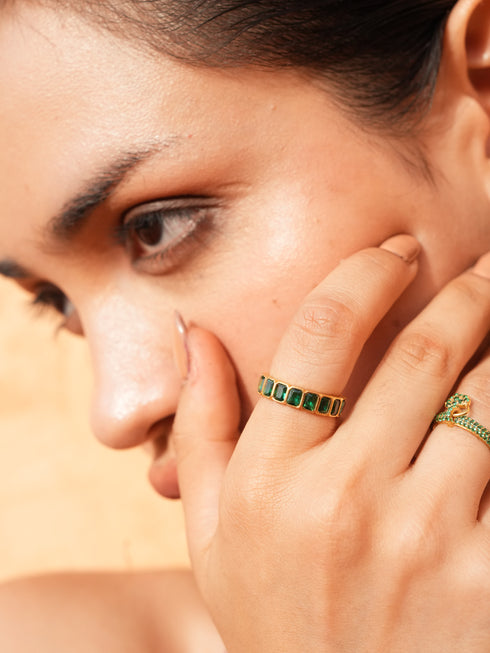 GREEN ONYX RING