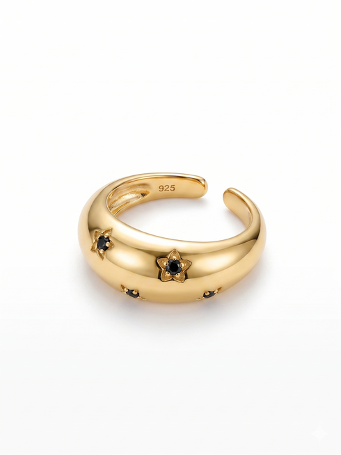 BLACK STAR DOME RING