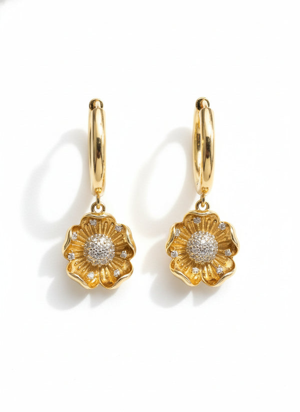 SCULPTURAL FLOWER HOOPS